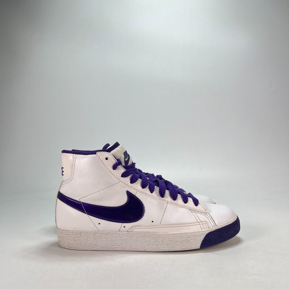 Nike Blazer Mid White Varsity Purple Casual Sneakers 325064-102 Youth Size 5Y